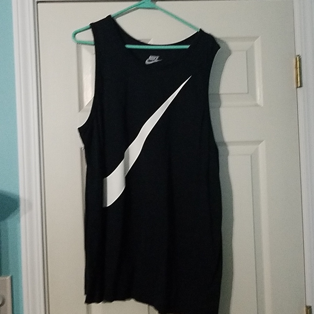 Nike tank top